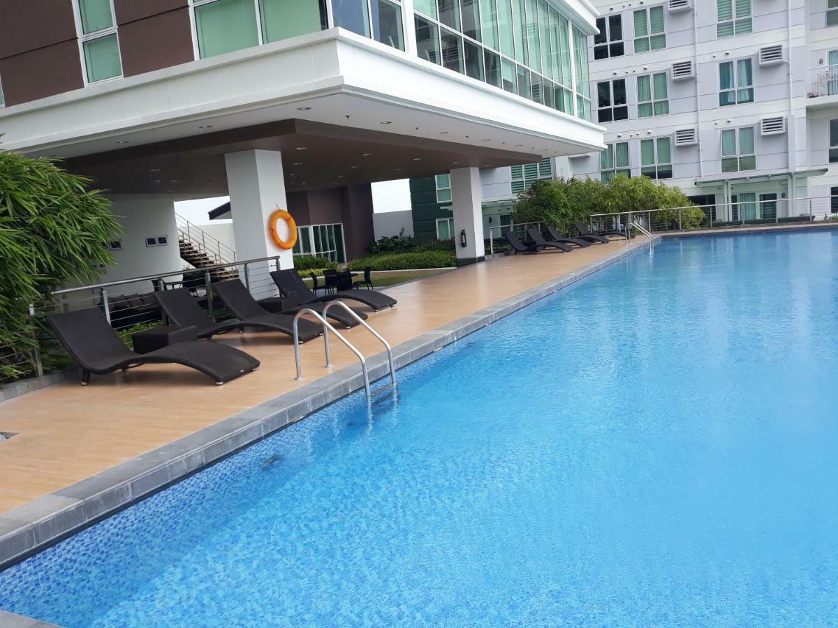 Abreeza Place By Chriza Davao City 외부 사진